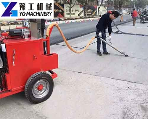 Application of Crack Sealing Machine