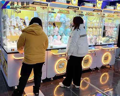 Electronic Arcade Claw Machine