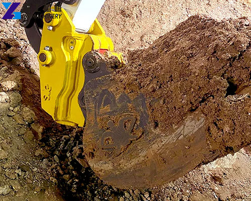 mini excavator hitch