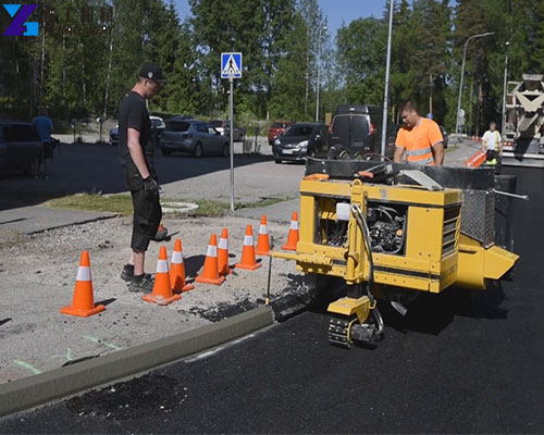 extruded curb machine