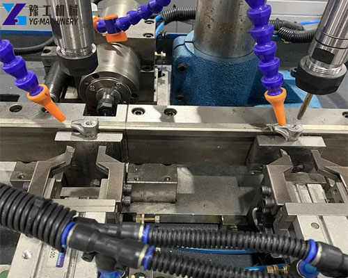 automatic drilling and tapping machine